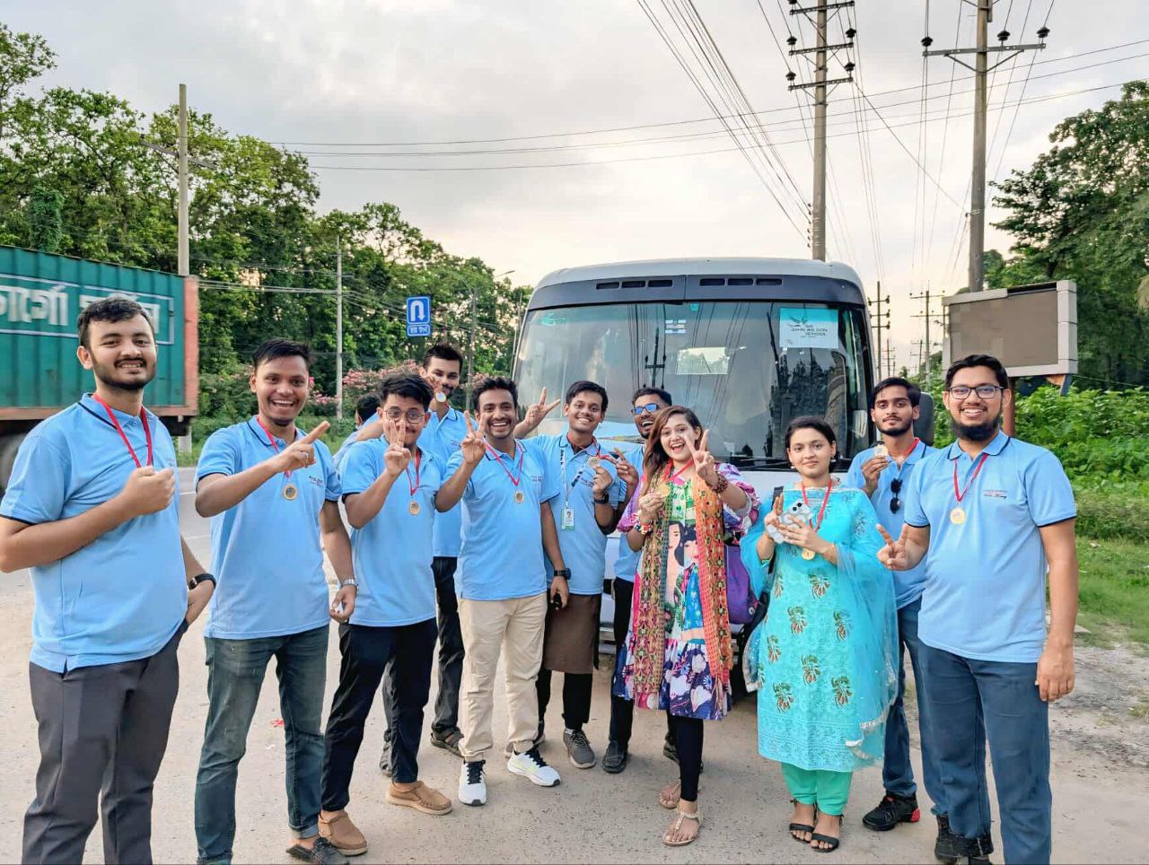 Rajesh Sir’s Team Triumphs in Exciting Cricket Match During DIPTI’s Nature Picnic